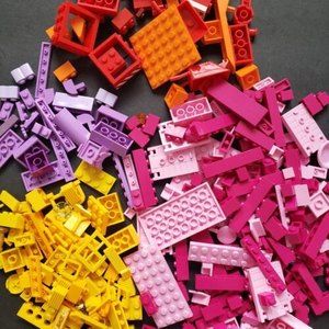 Lego Lot Orange Red Yellow Mixed Pieces  Assorted sizes  see pictures